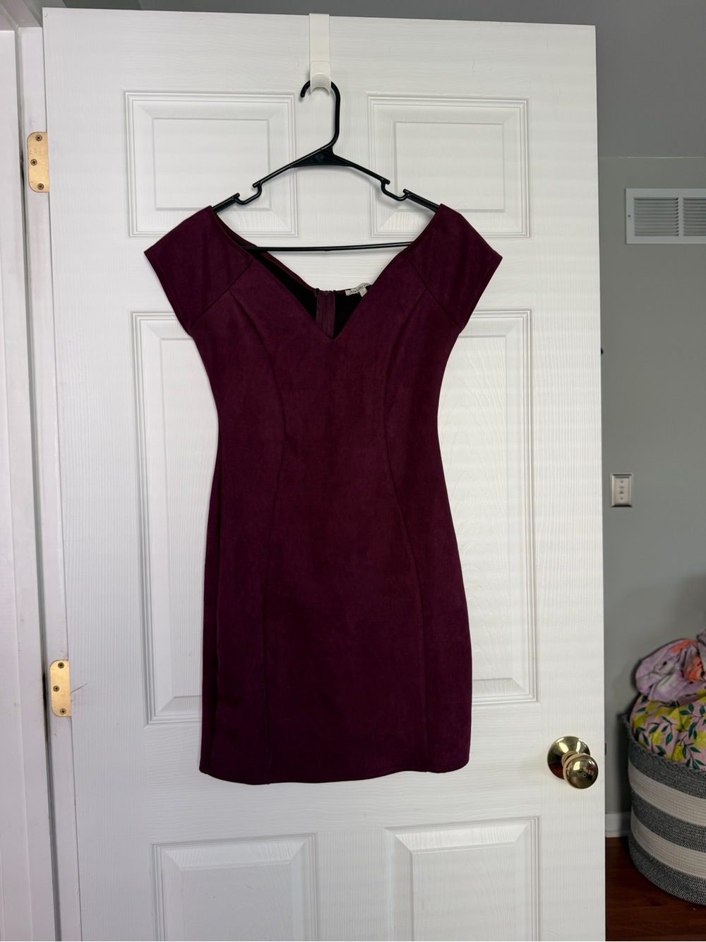 Charlotte Russe Plum Off-Shoulder Sheath Dress